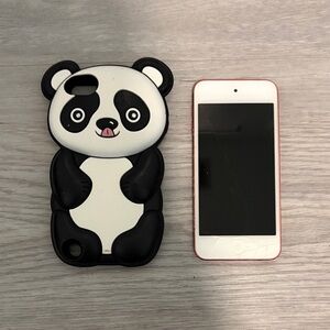 iPod (pink) - Comes with Panda Phone Case